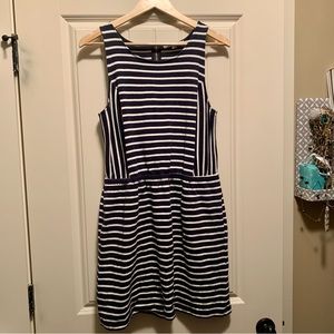 Ann Taylor Loft Sleeveless Dress, Navy & White Nautical Stripes, Size L ✨